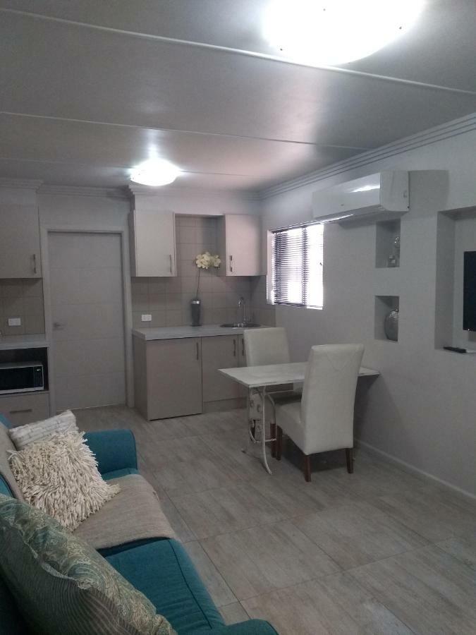 Kindred Studio Apartments Leeton Ngoại thất bức ảnh