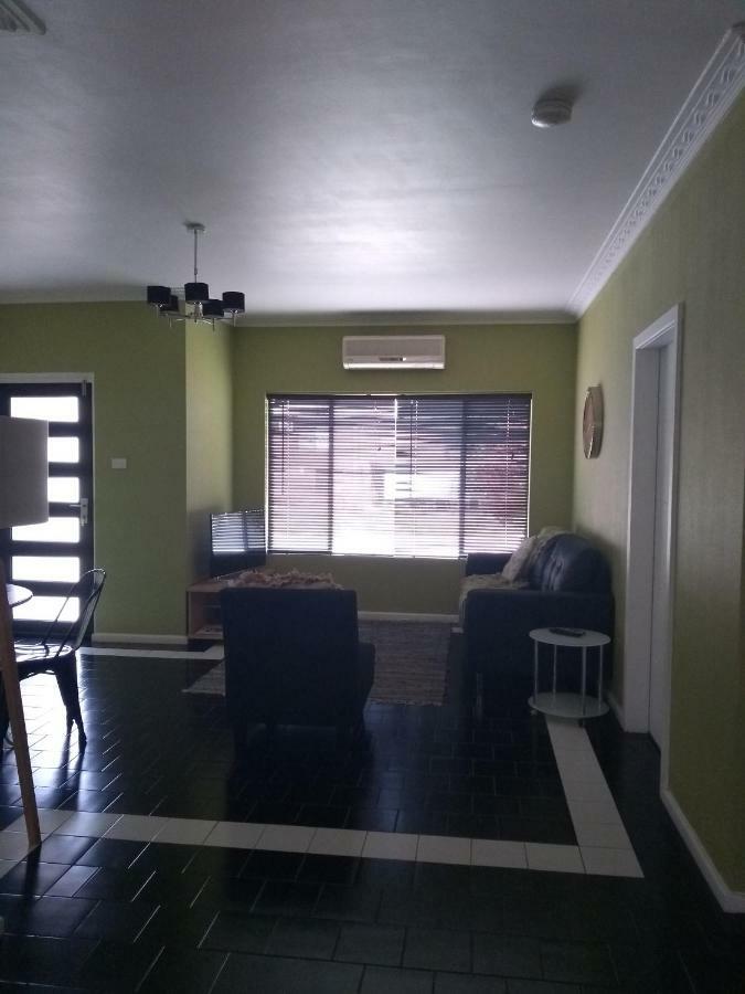 Kindred Studio Apartments Leeton Ngoại thất bức ảnh